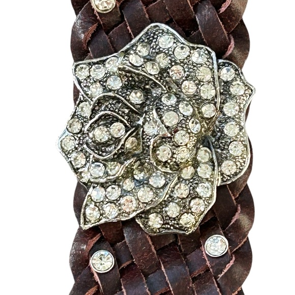 Brown Leather Snap Bracelet w/ Rhinestone Flower - Picture 9 of 11